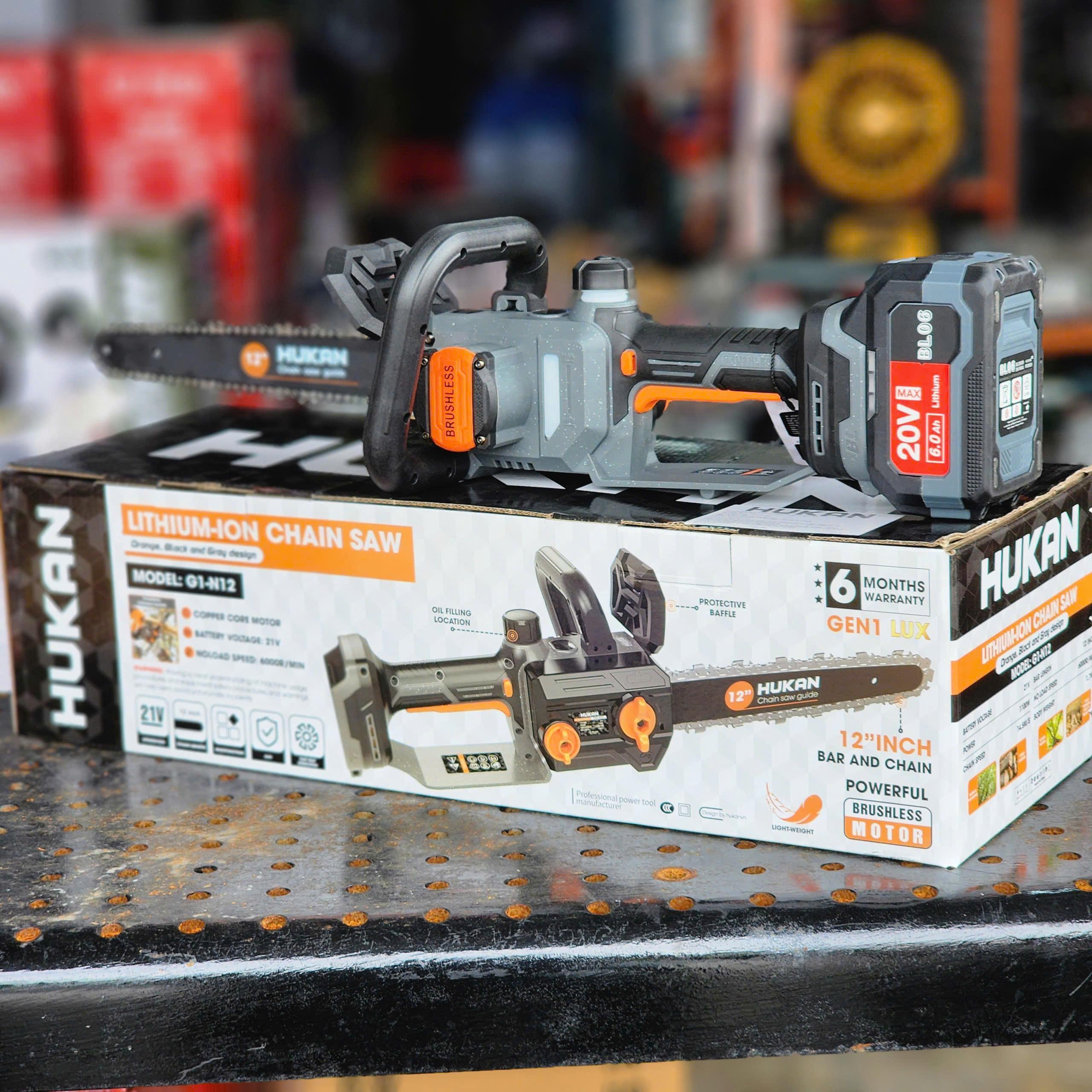 Thân máy + 2 pin 6 BL + sạc S20